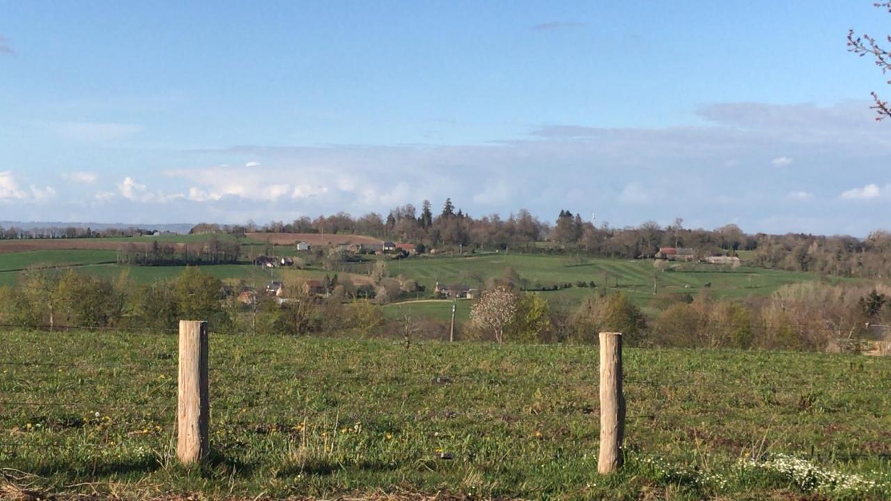 Le Jardin Des Fees Bed and Breakfast Savigny-le-Vieux Εξωτερικό φωτογραφία