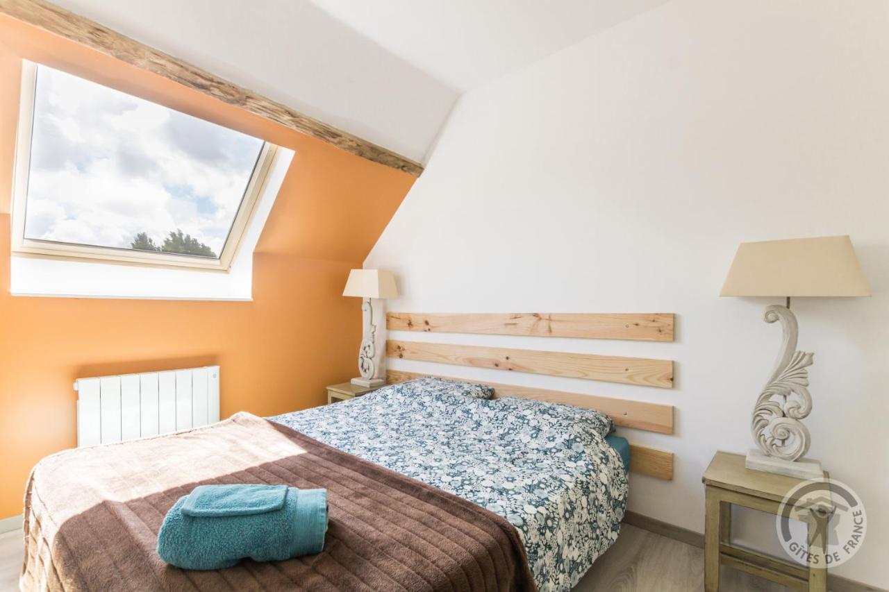 Le Jardin Des Fees Bed and Breakfast Savigny-le-Vieux Εξωτερικό φωτογραφία